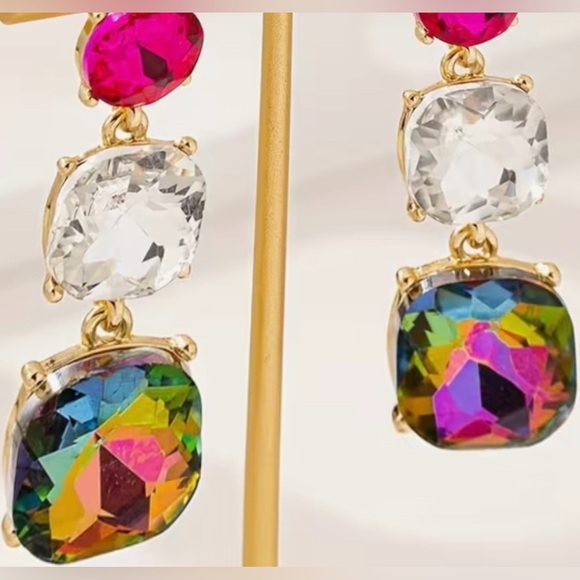 Elegant Multicolor Drop Earrings - Picture 2 of 8